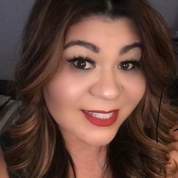 Meet your Posher, Rhonda - Picture 1 of 1